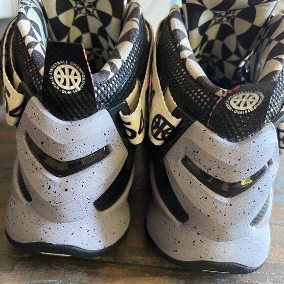 Limited Edition Nike Zoom Lebron Soldier 9 Quai 54, SZ 10.5 - Picture 3 of 9